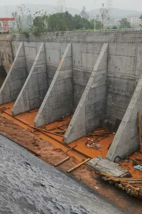 许昌鄢陵县锚杆式挡土墙